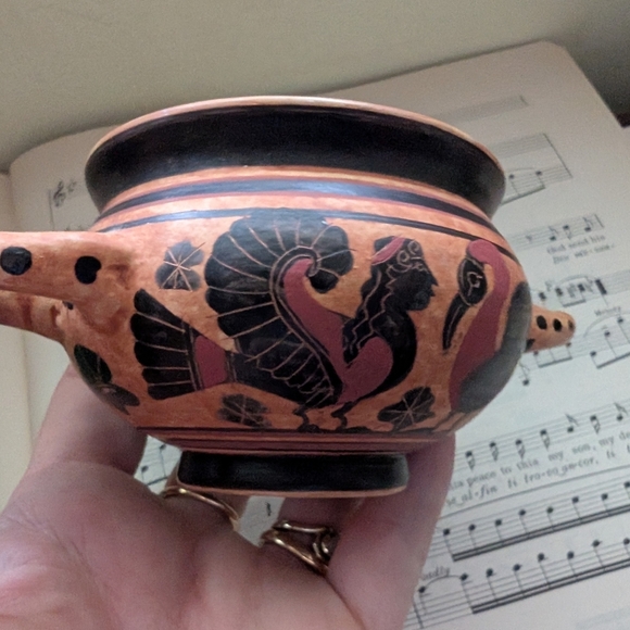 Vintage Greek Mythology Handcrafted Terracotta and Black Decorative Bowl - Picture 2 of 12